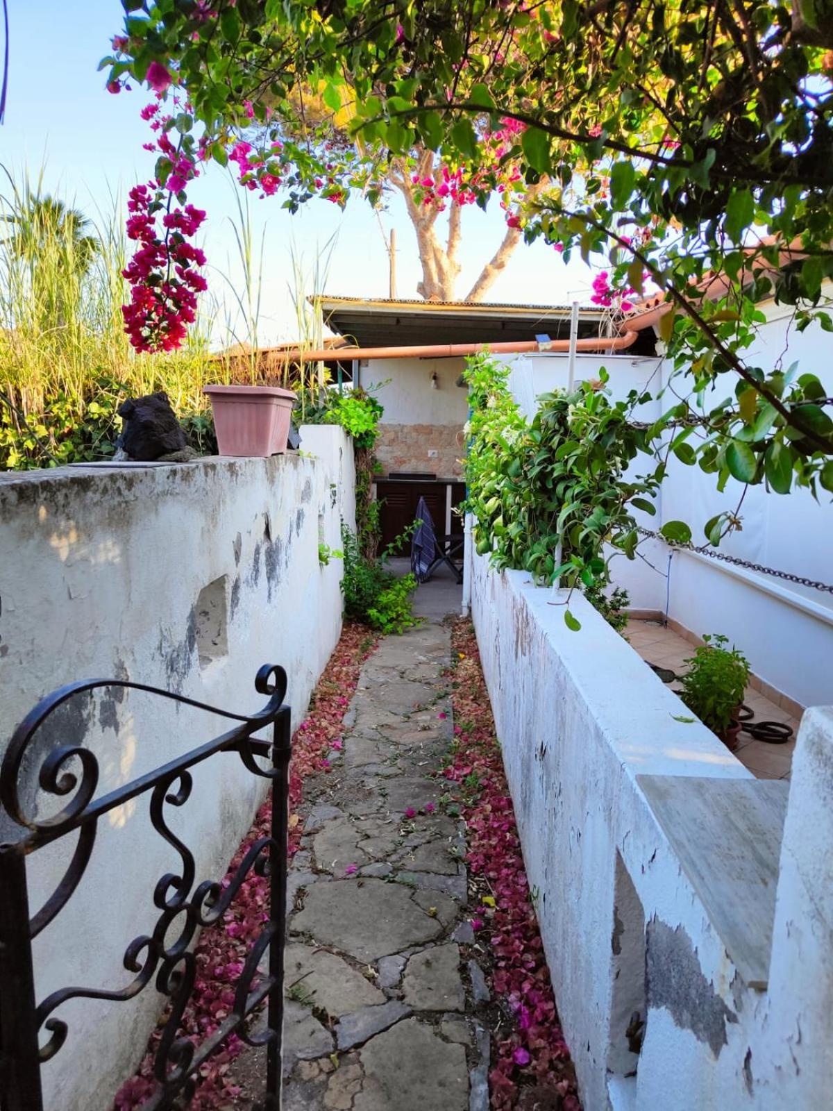 Residence Vulcano Cottage Exterior foto